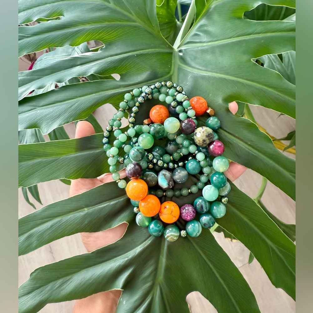 Banded Agate & Hematite bracelet (one) - Picture 8 of 9